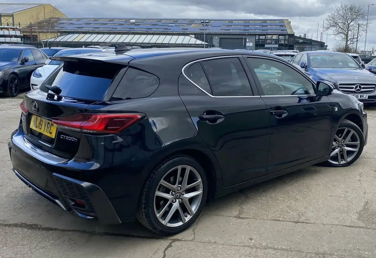 2018-lexus-ct-200h-18-f-sport-big-2