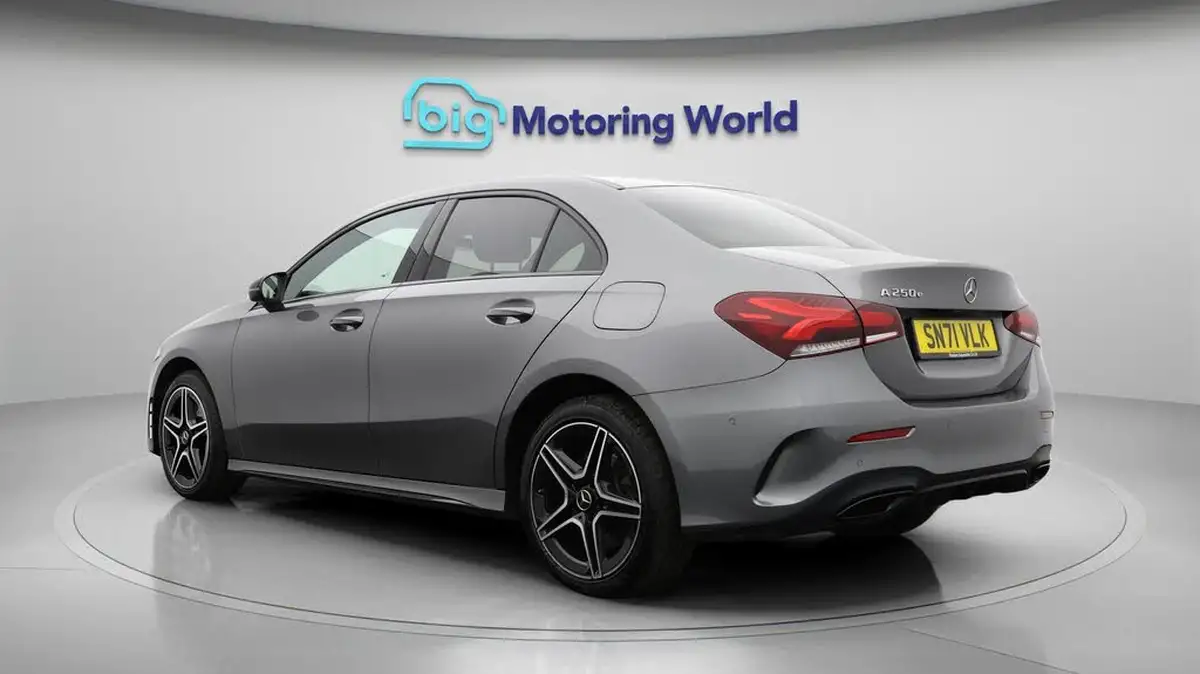 2021-mercedes-benz-a-class-20-a250-amg-line-executive-edition-saloon-4d-big-5