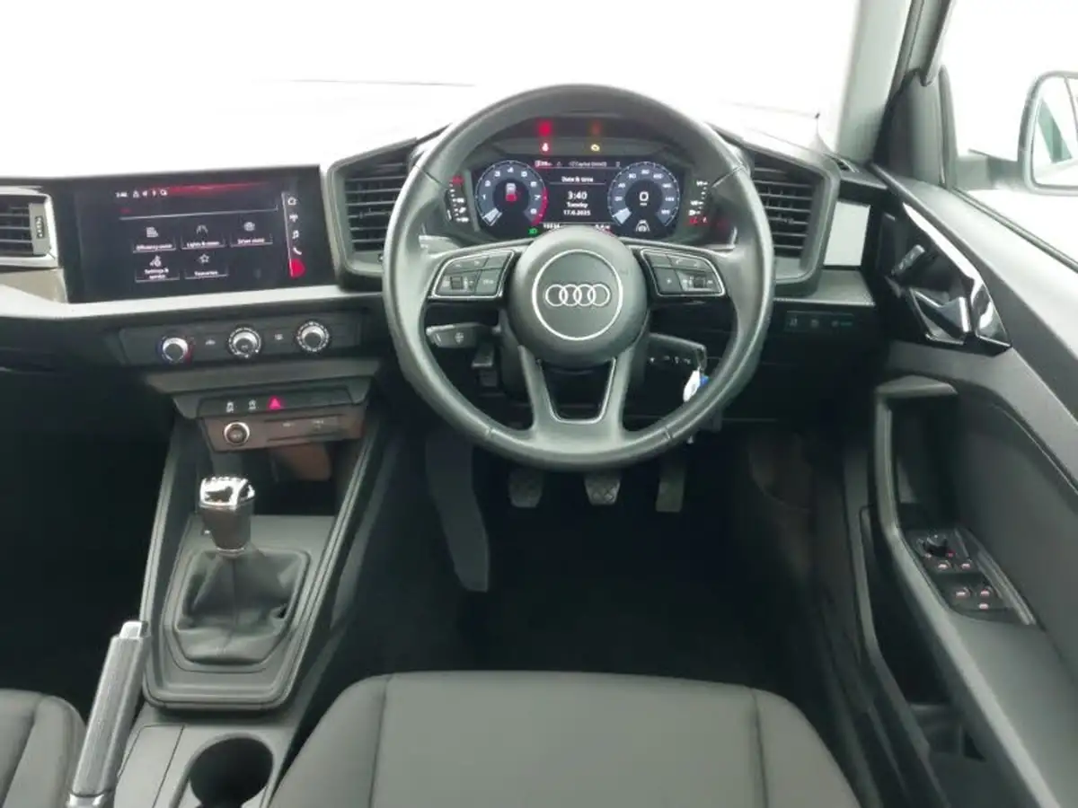 2022-audi-a1-10-25-tfsi-technik-big-6