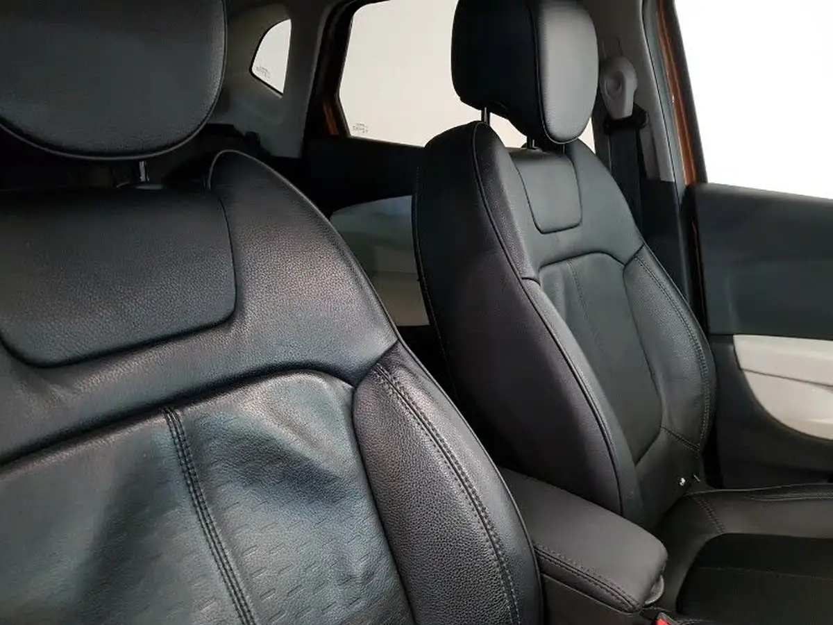 2018-renault-captur-09-tce-gt-line-big-16