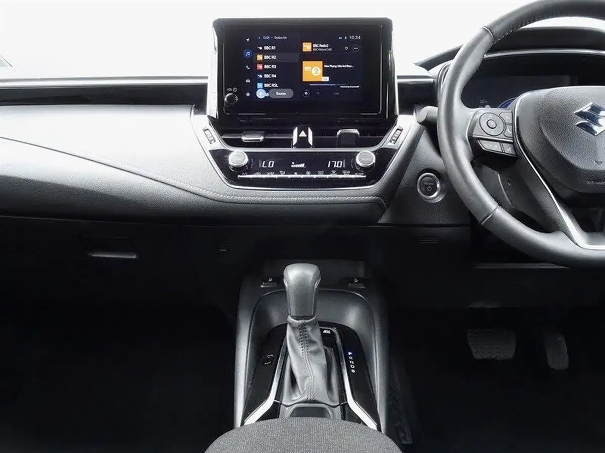 2024-suzuki-swace-18-motion-big-13