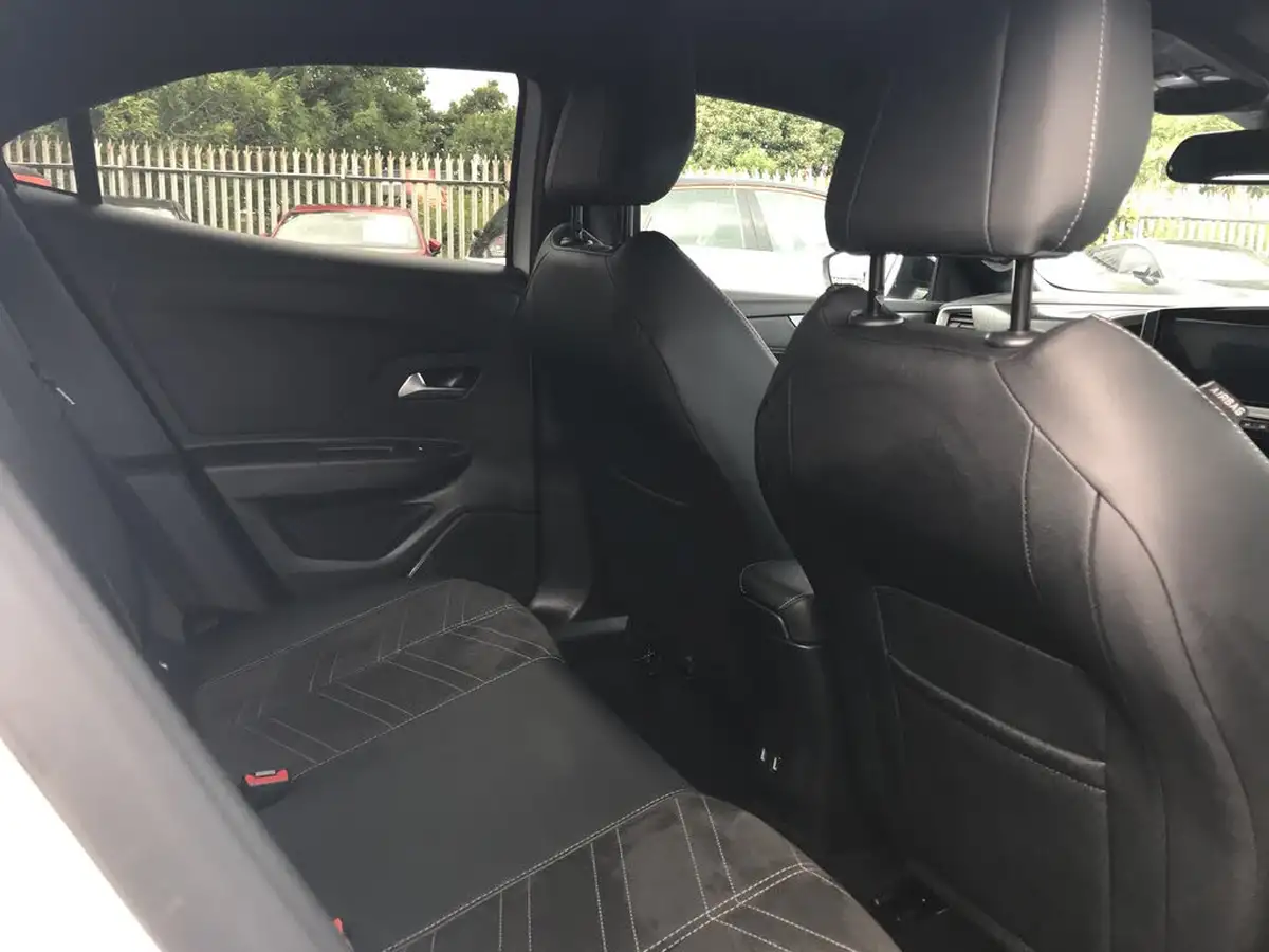 2024-vauxhall-mokka-12-ultimate-136ps-big-7