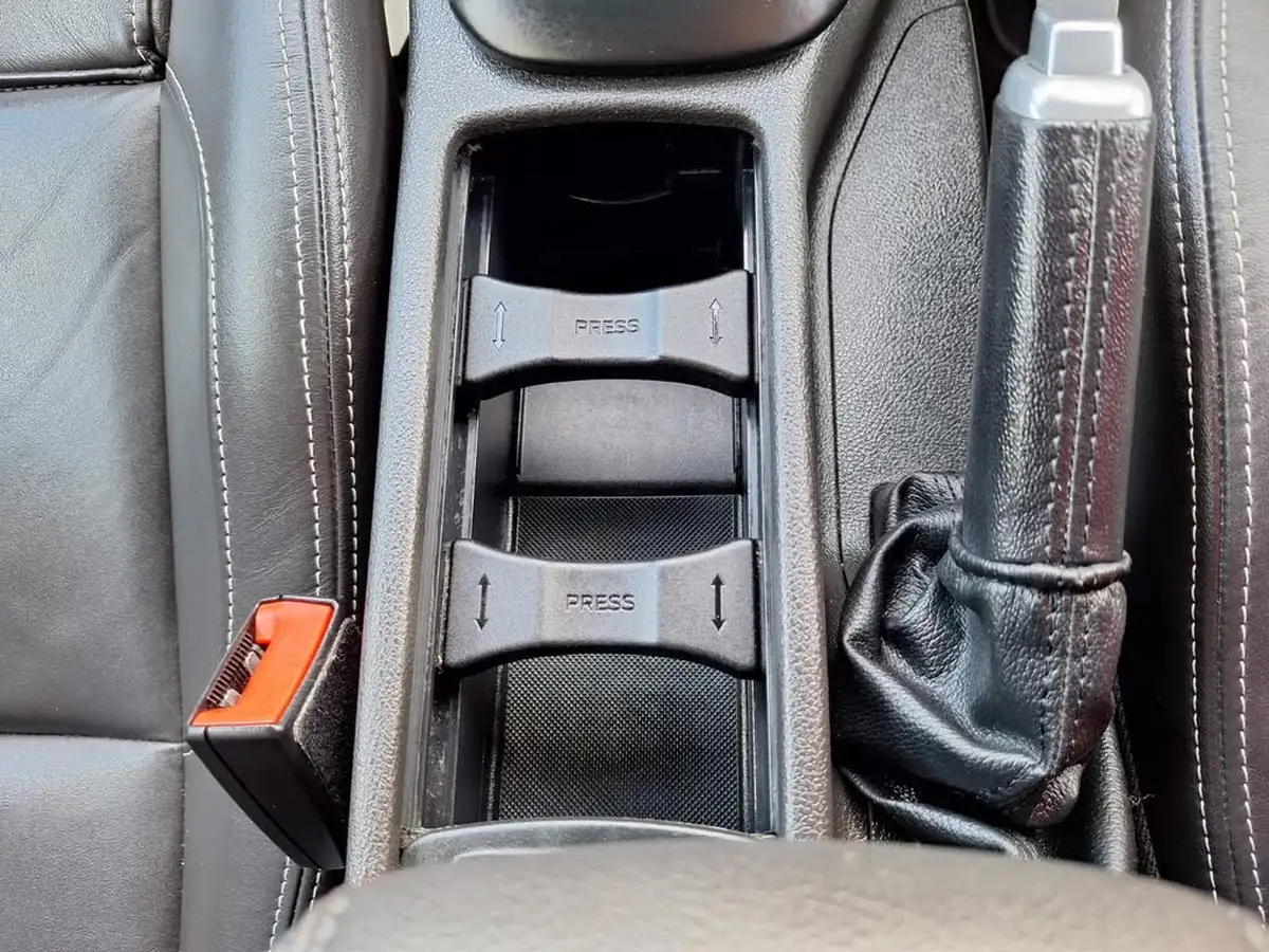 2015-ford-focus-20-st3-t-hatchback-big-39