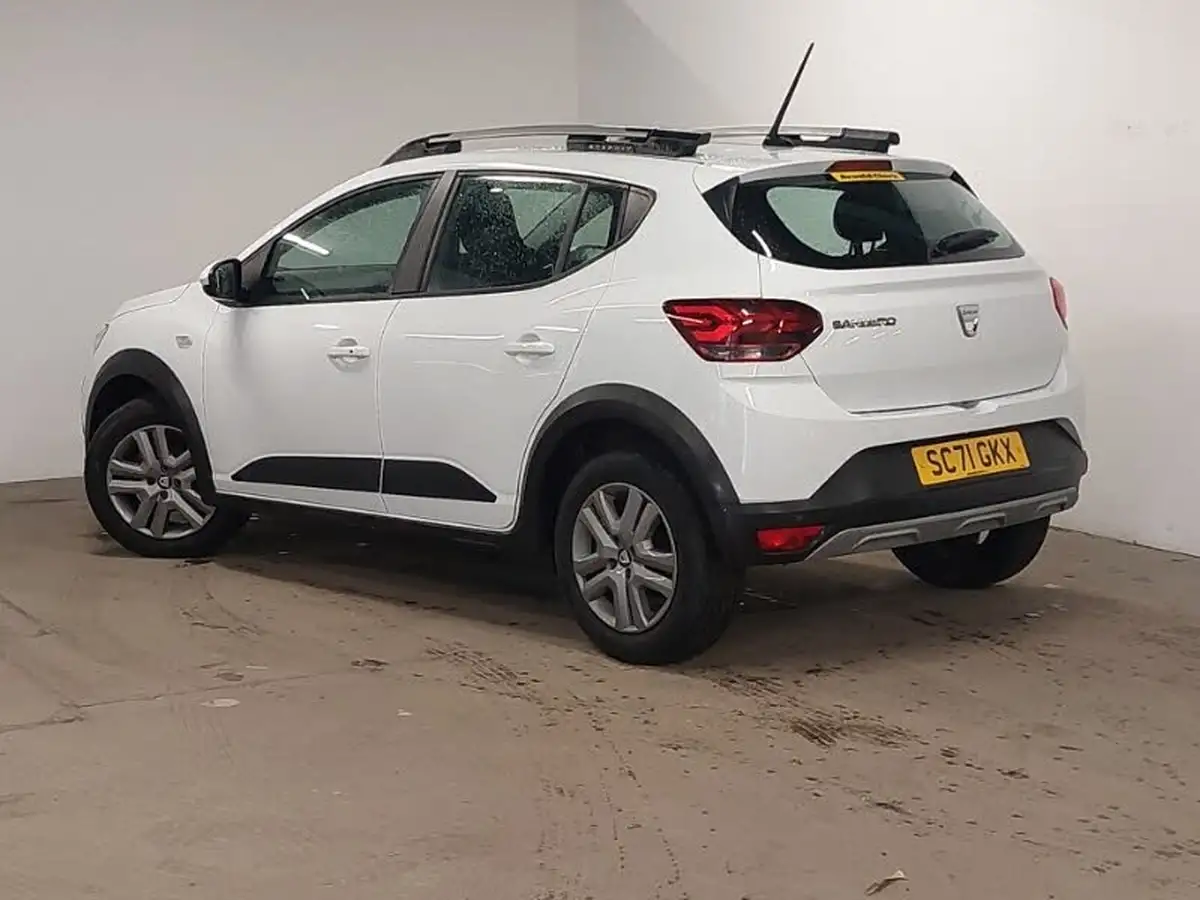 2021-dacia-sandero-stepway-10-tce-comfort-90bhp-big-1