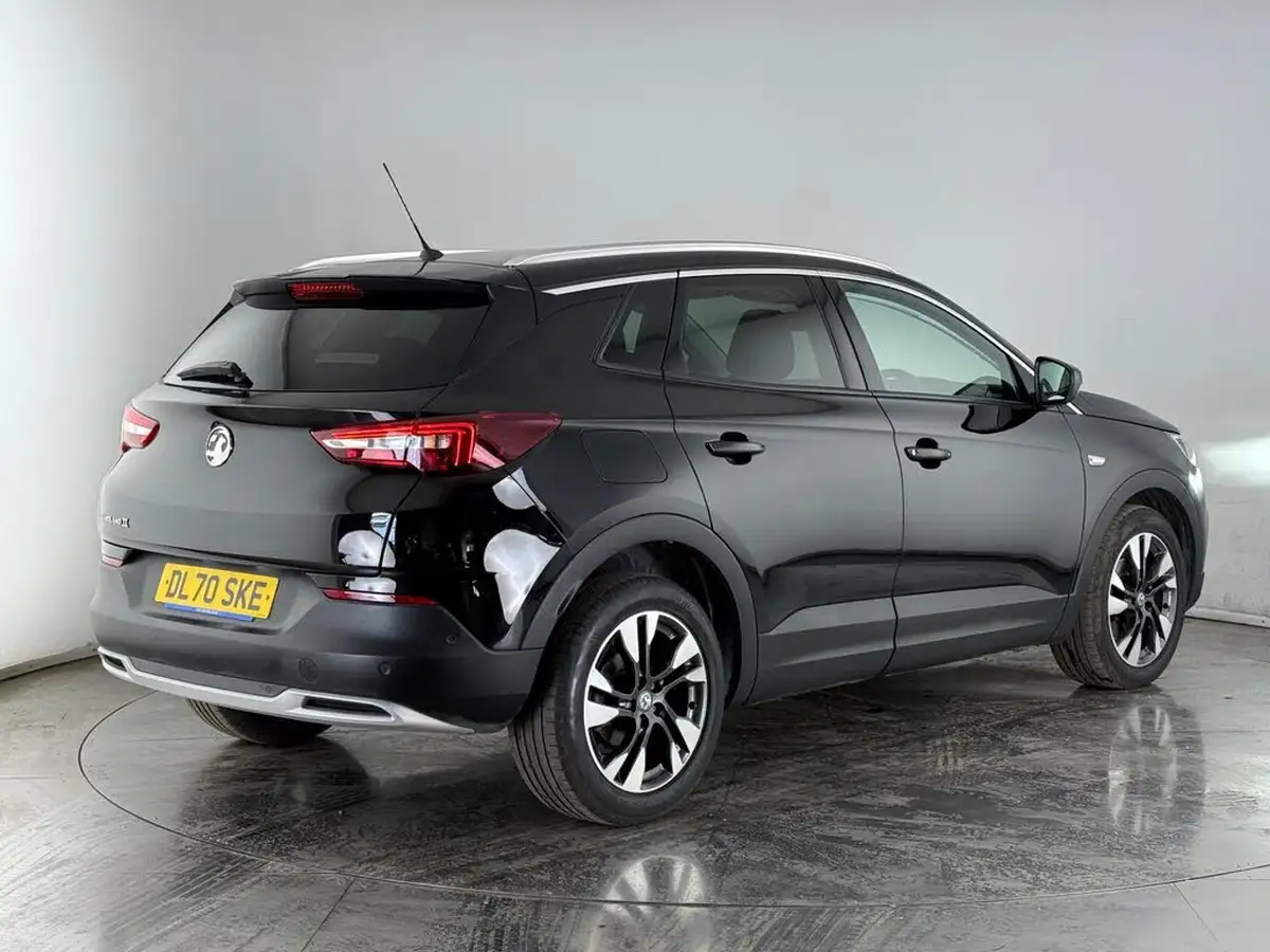 2020-vauxhall-grandland-x-12-se-premium-auto-big-4