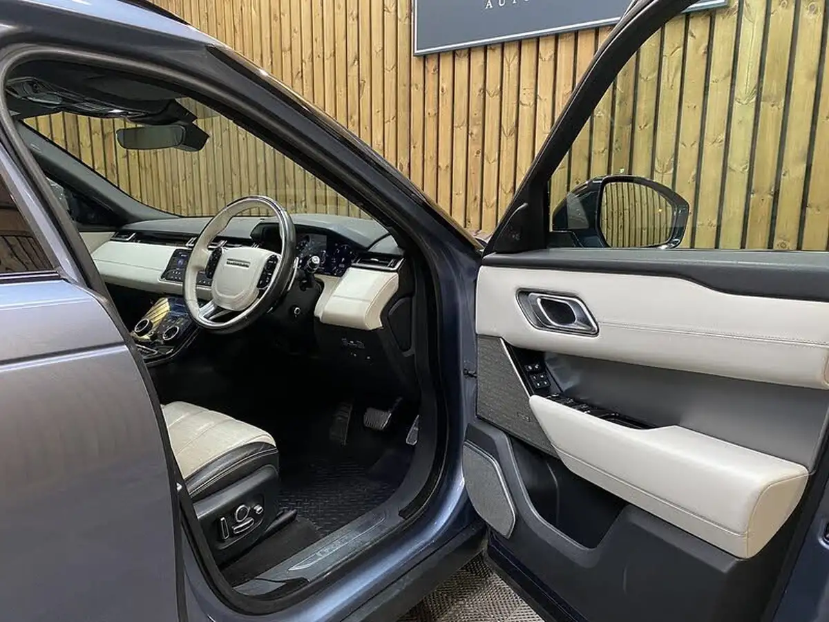 2018-land-rover-range-rover-velar-20-d240-r-dynamic-hse-big-57