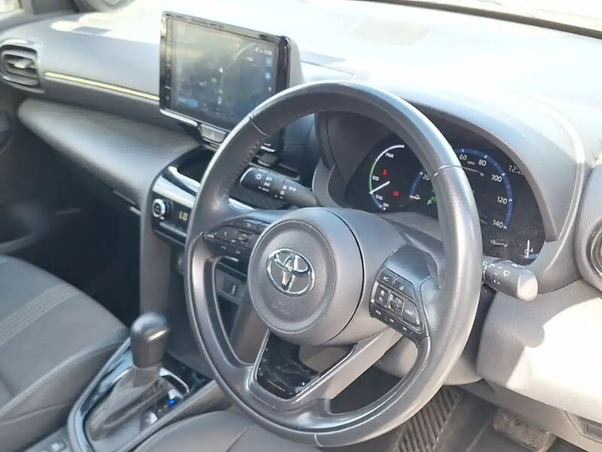 2022-toyota-yaris-cross-15-vvt-i-dynamic-awd-i-big-12