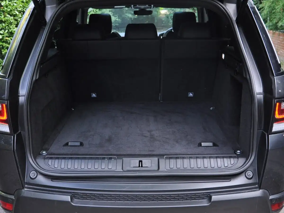 2018-land-rover-range-rover-sport-30-sd-v6-hse-dynamic-sd-v6-big-21
