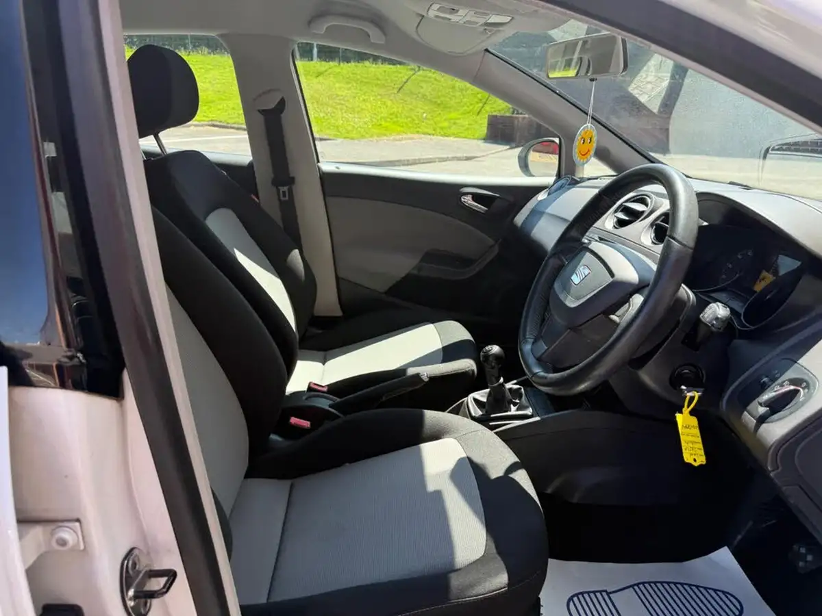 2013-seat-ibiza-14-toca-16v-85ps-hatchback-5d-big-7