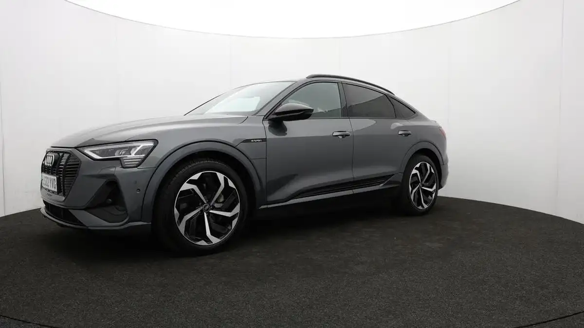 2022-audi-e-tron-50e-black-edition-sportback-big-65