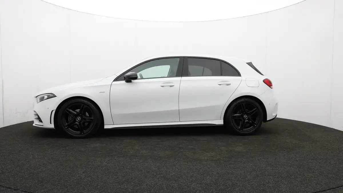 2022-mercedes-benz-a-class-13-a180-amg-line-executive-edition-hatchback-5d-7g-dct-big-63