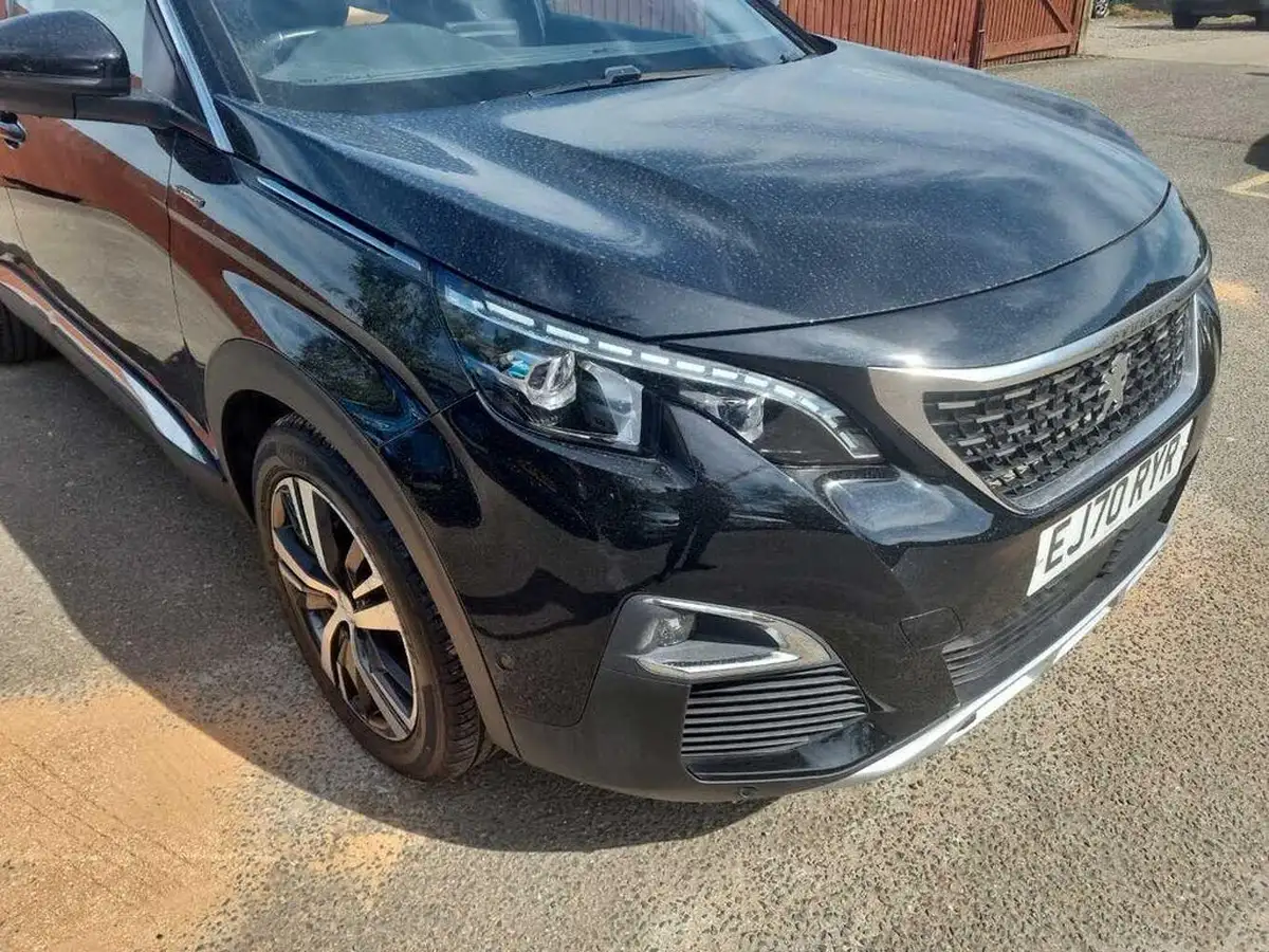 2020-peugeot-5008-suv-12-puretech-gt-line-eat8-big-25