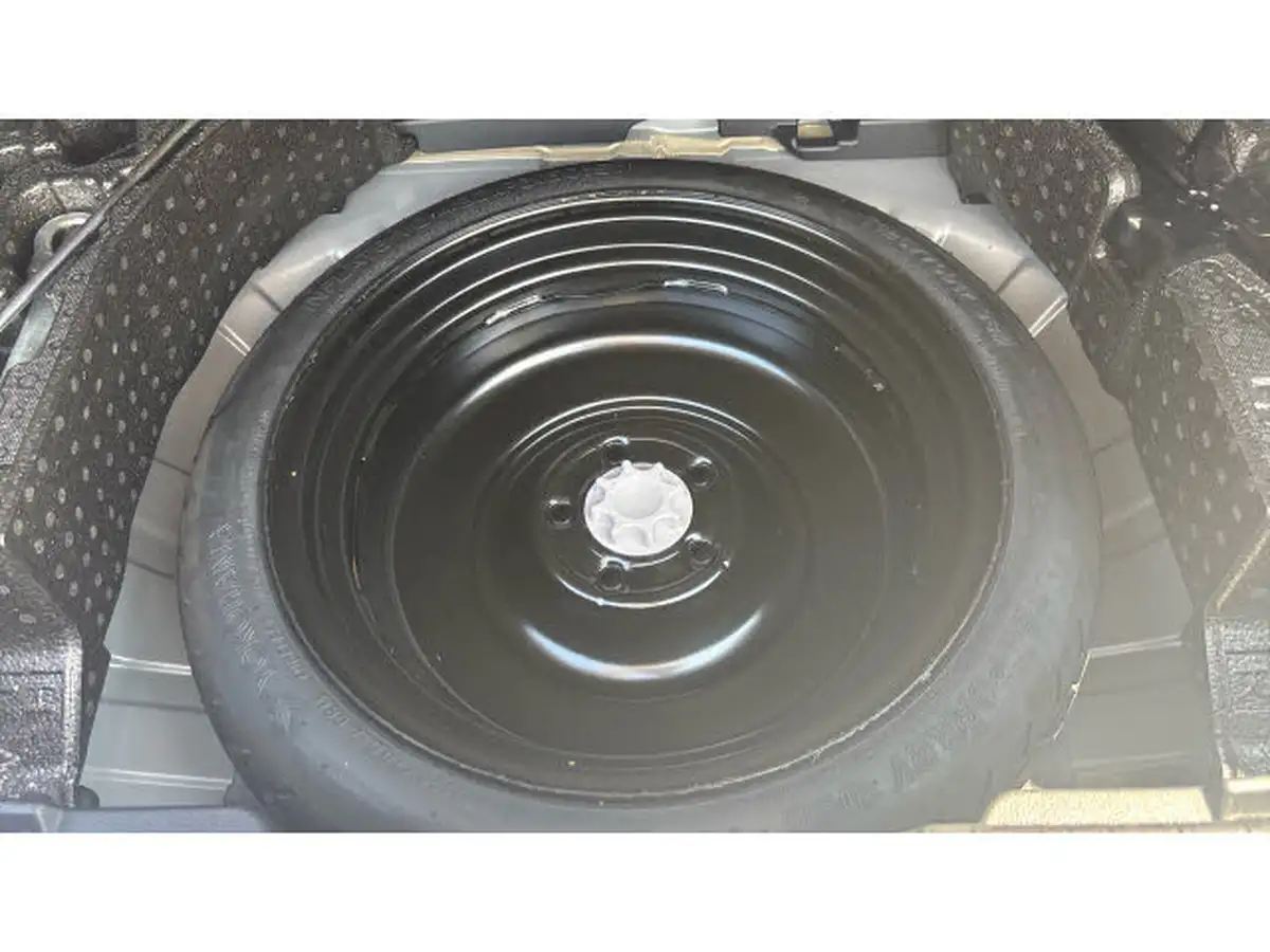 2021-toyota-corolla-18-vvt-i-design-spare-wheel-hatchback-5d-big-21
