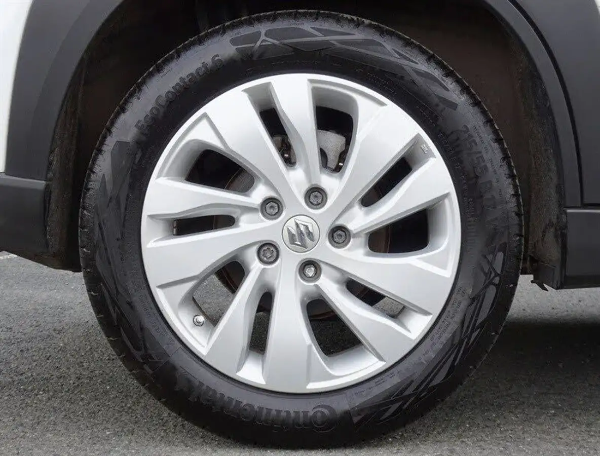 2023-suzuki-s-cross-14-boosterjet-motion-big-7