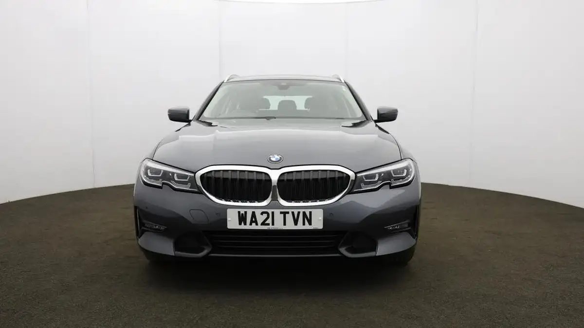 2021-bmw-3-series-20-330e-sport-pro-touring-5d-big-41