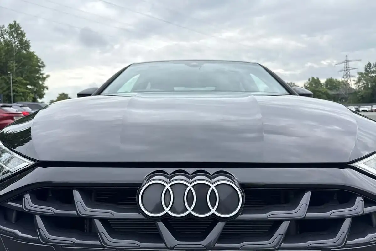 2024-audi-a3-15-35-tfsi-s-line-saloon-4d-big-25