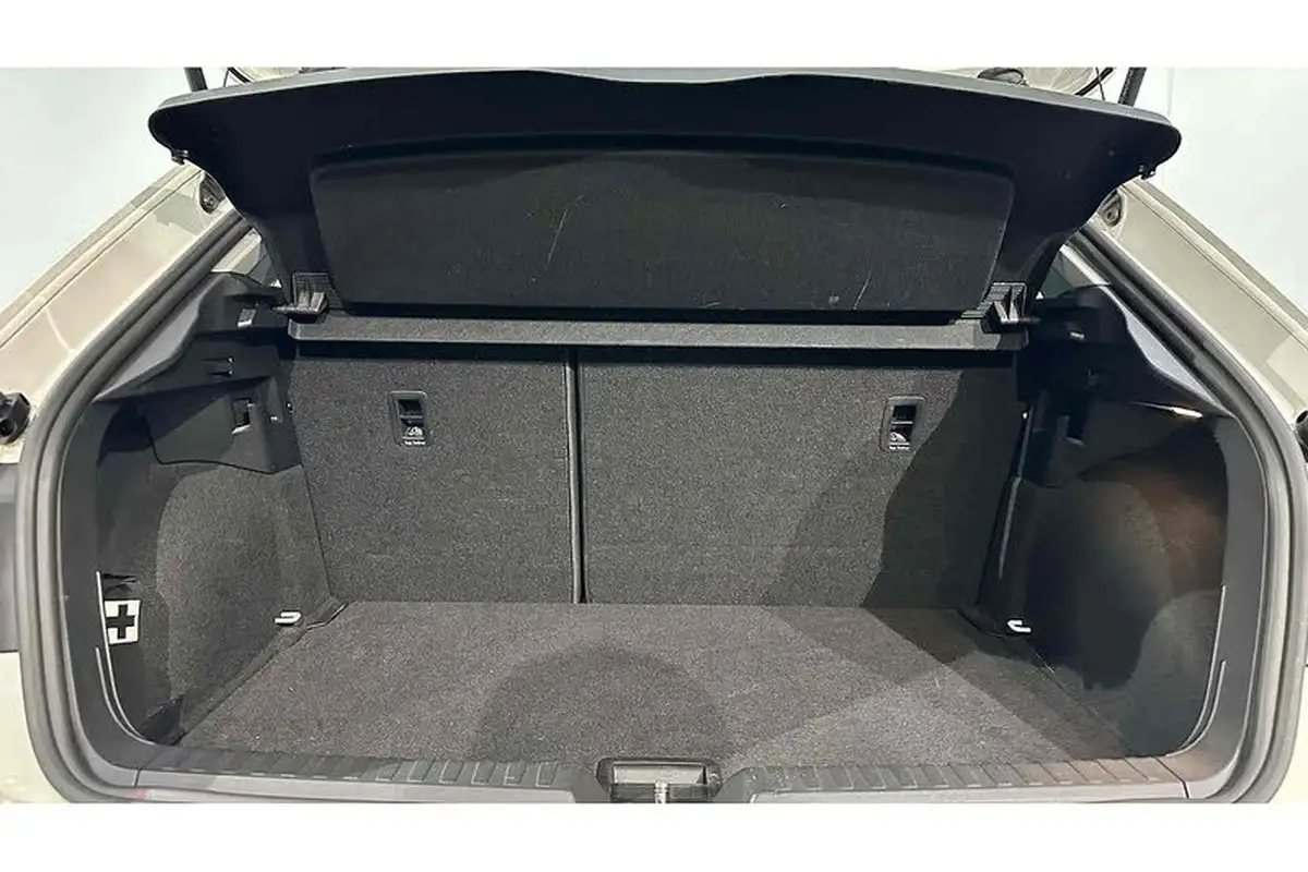 2022-audi-a1-10-25-tfsi-technik-big-48
