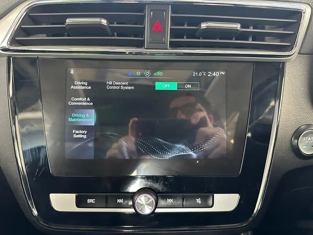 2021-mg-zs-suv-e-exclusive-ev-big-52