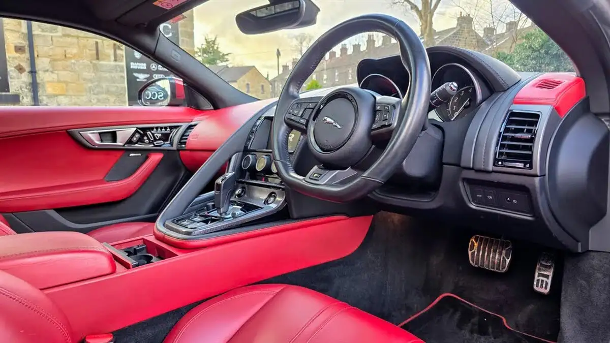 2016-jaguar-f-type-50-r-coupe-awd-big-16