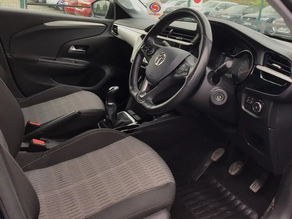 2020-vauxhall-corsa-12i-se-premium-big-17