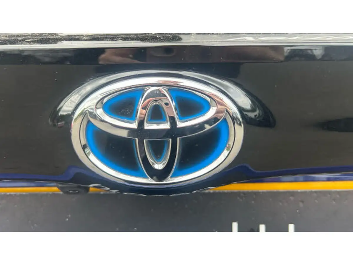 2022-toyota-yaris-15-vvt-i-design-big-26