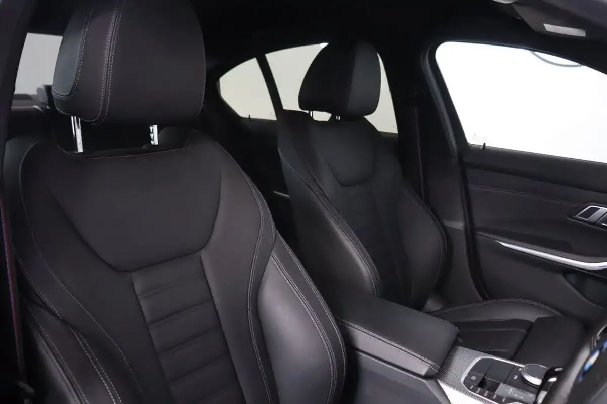 2022-bmw-3-series-20-330e-m-sport-pro-pack-saloon-4d-big-22