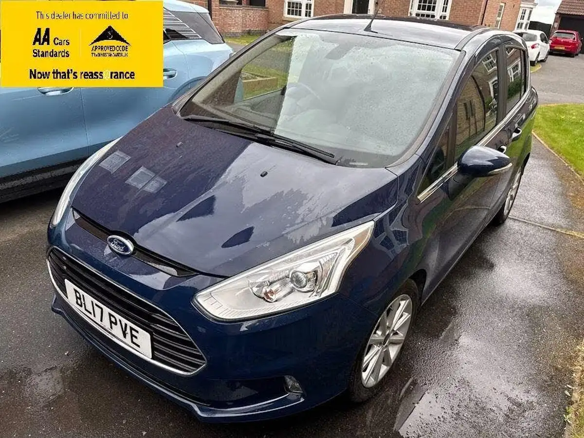 2017-ford-b-max-16-titanium-big-1