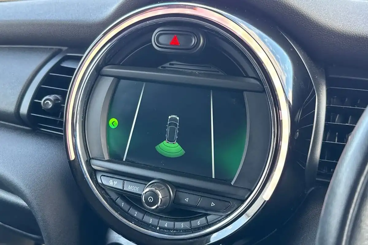 2019-mini-cooper-15-one-classic-102bhp-ss-5d-big-45