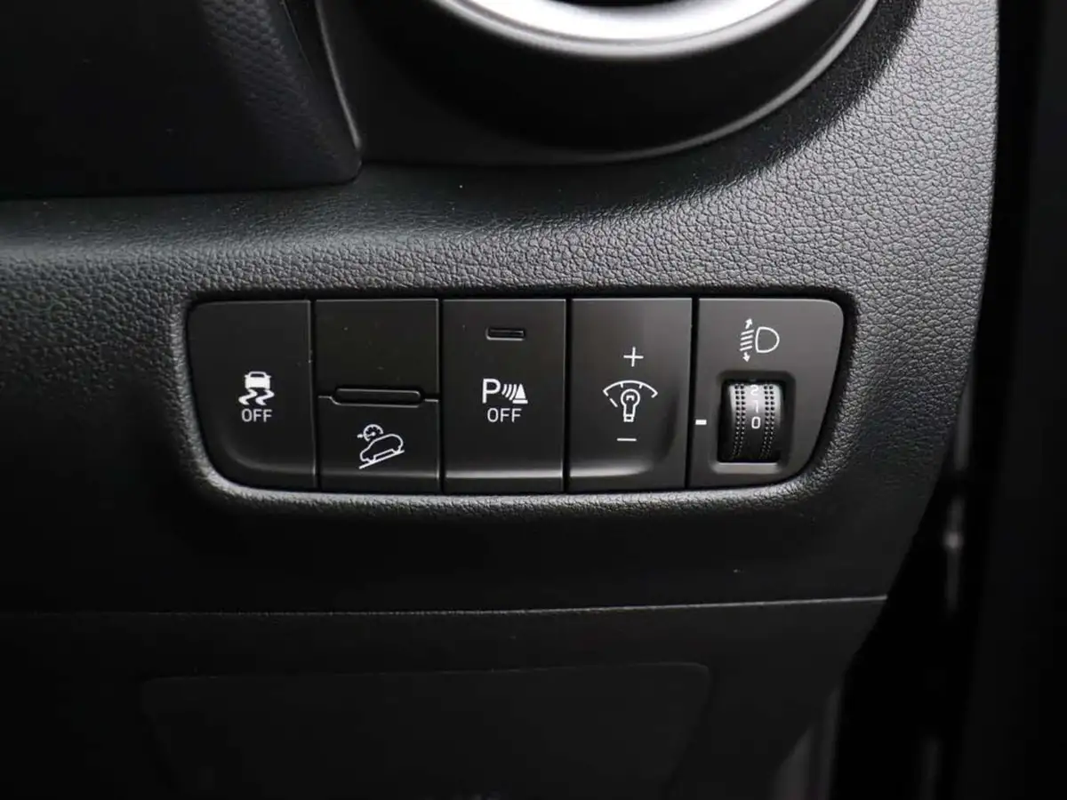 2022-hyundai-kona-10-t-gdi-se-connect-big-43