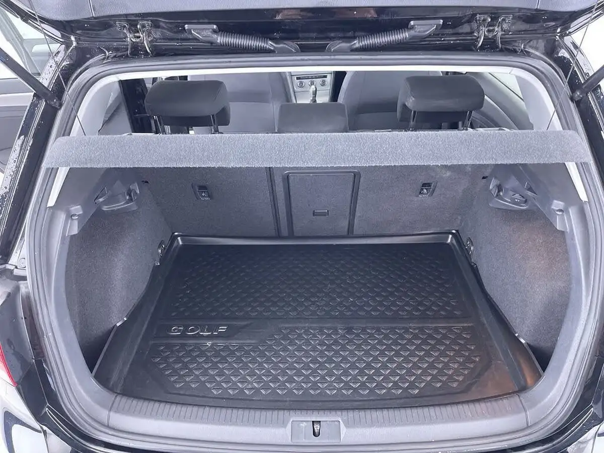 2015-volkswagen-golf-14-match-5d-dsg-big-65