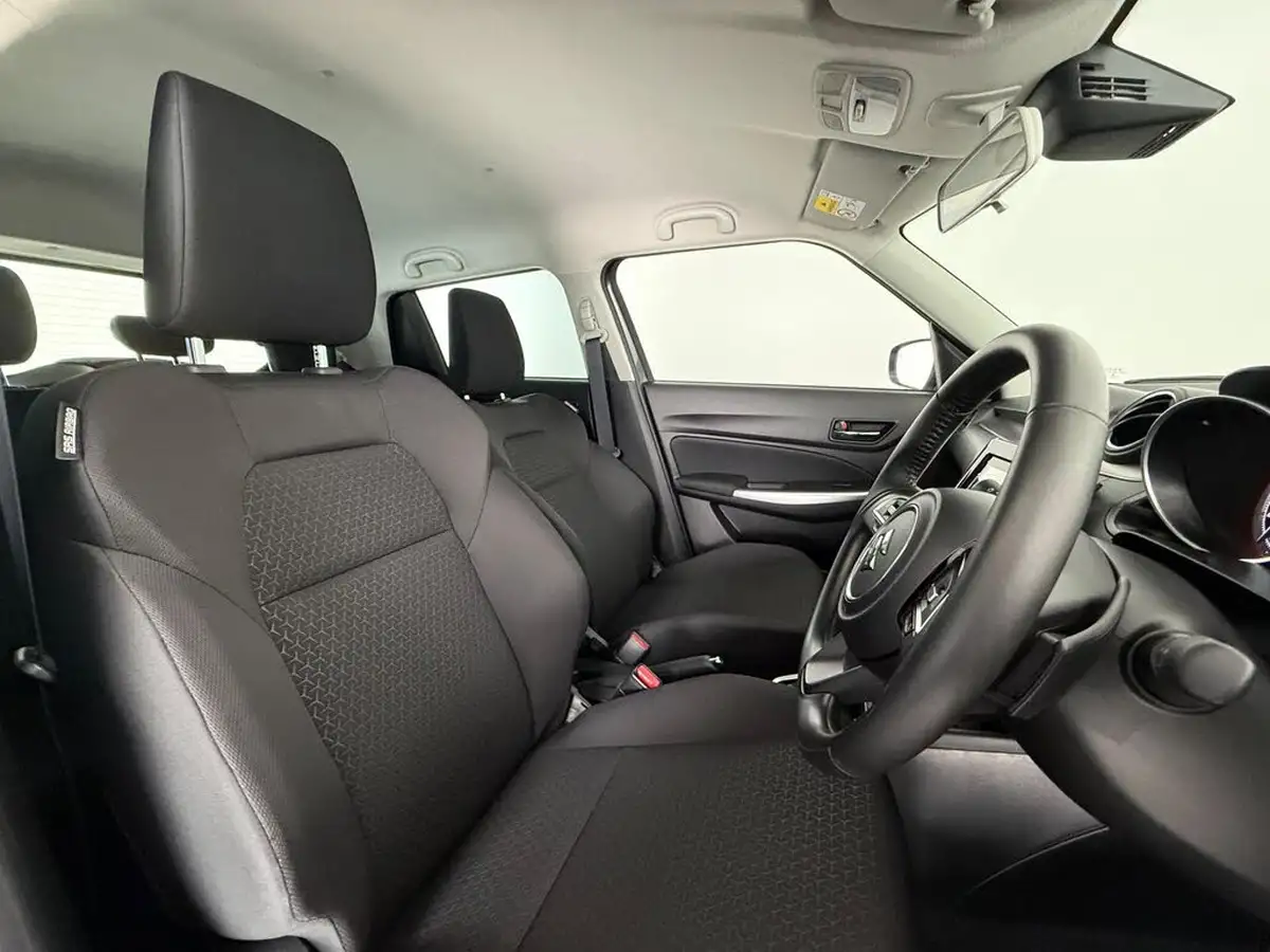 2023-suzuki-swift-12-dualjet-sz5-cvt-big-13