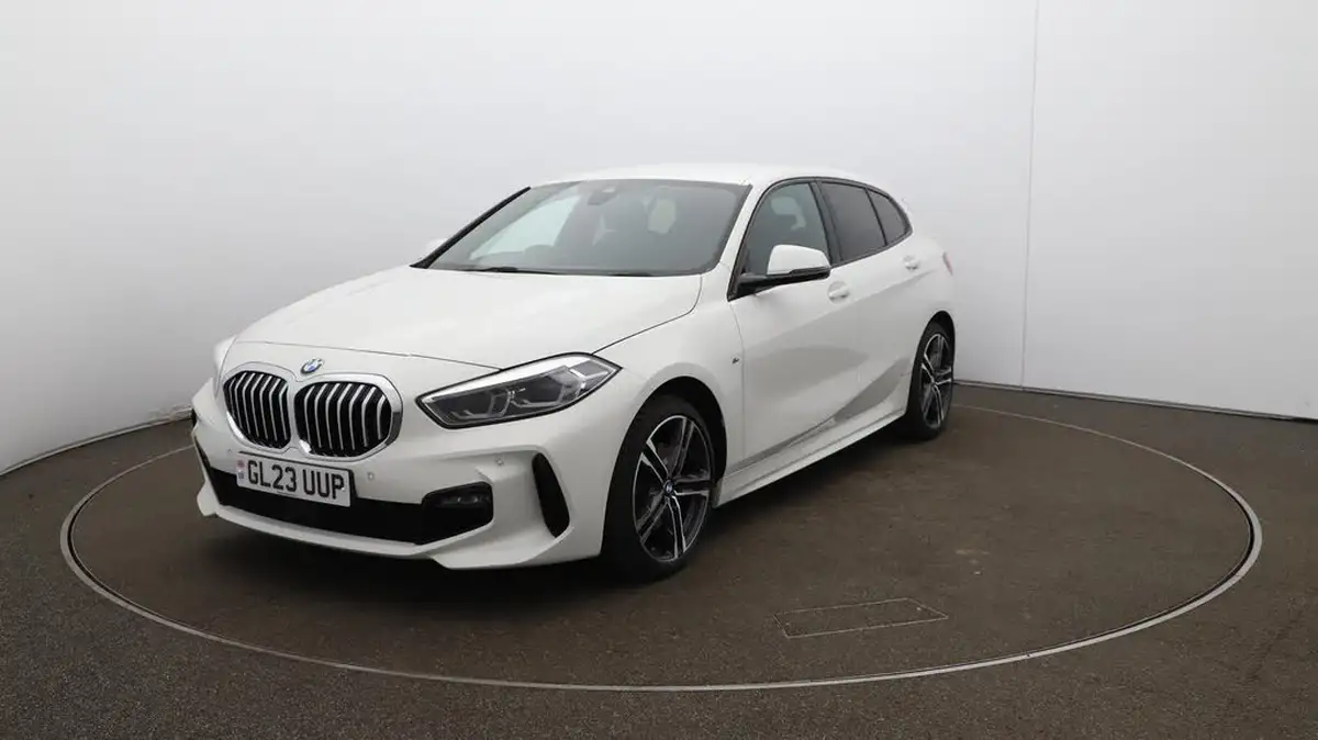 2023-bmw-1-series-15-118i-m-sport-lcp-dct-big-38