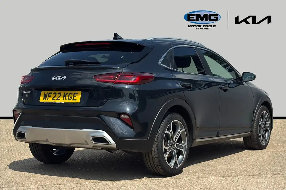 2022-kia-xceed-15-t-gdi-3-big-6