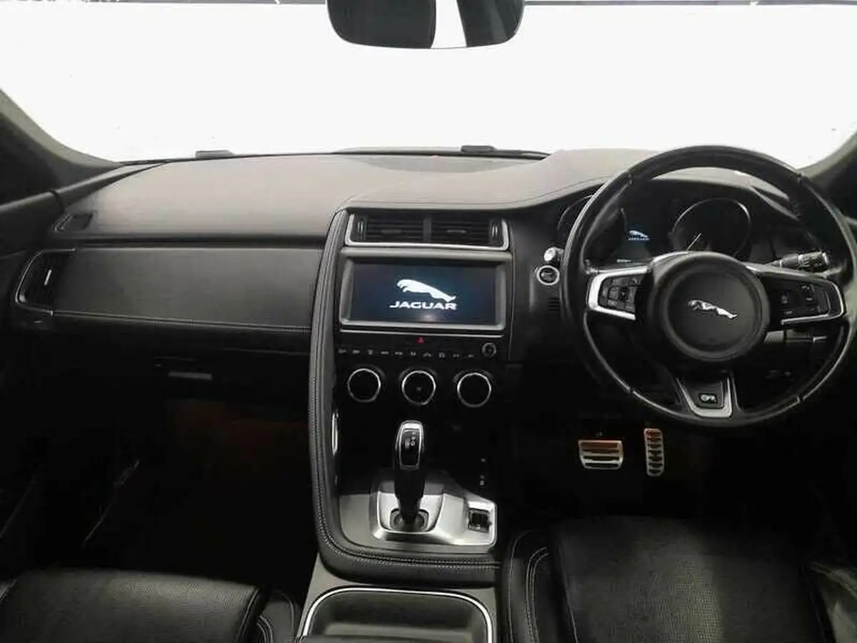 2018-jaguar-e-pace-20-i4d-r-dynamic-s-180ps-awd-auto-big-11