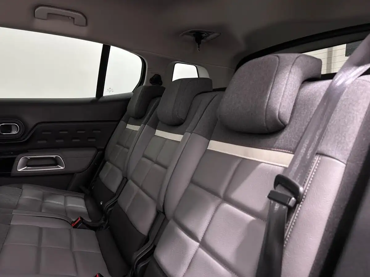2020-citroen-c5-aircross-15bluehdi-flair-eat8-big-34