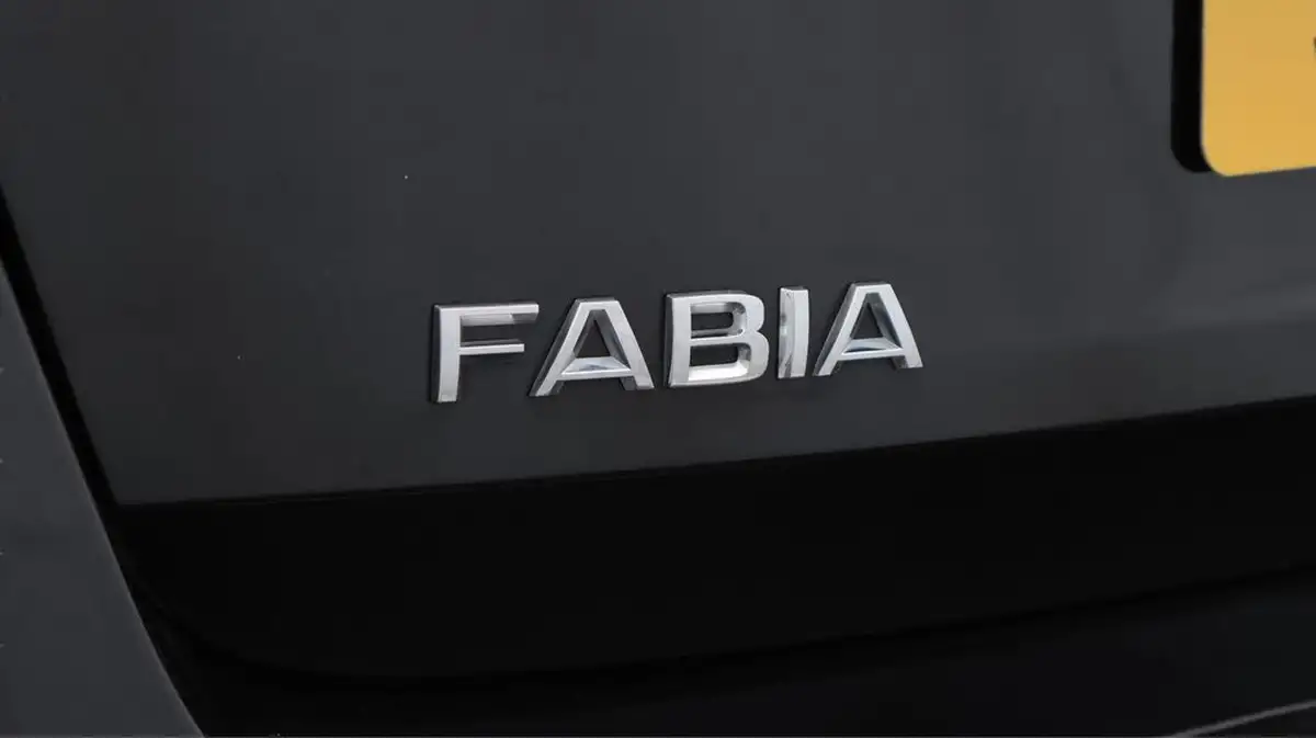 2022-skoda-fabia-10-mpi-se-comfort-big-20
