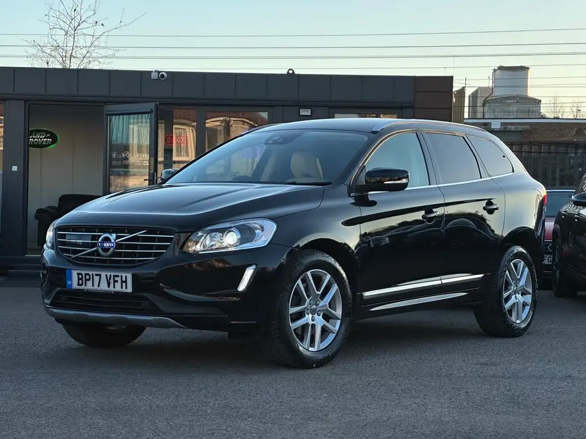 2017-volvo-xc60-20-t5-se-lux-big-19