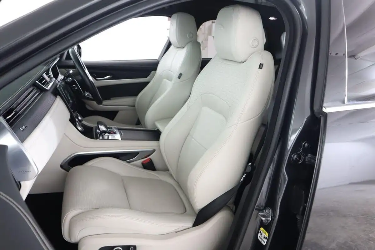 2021-jaguar-f-pace-20-d200-r-dynamic-hse-mhev-big-53