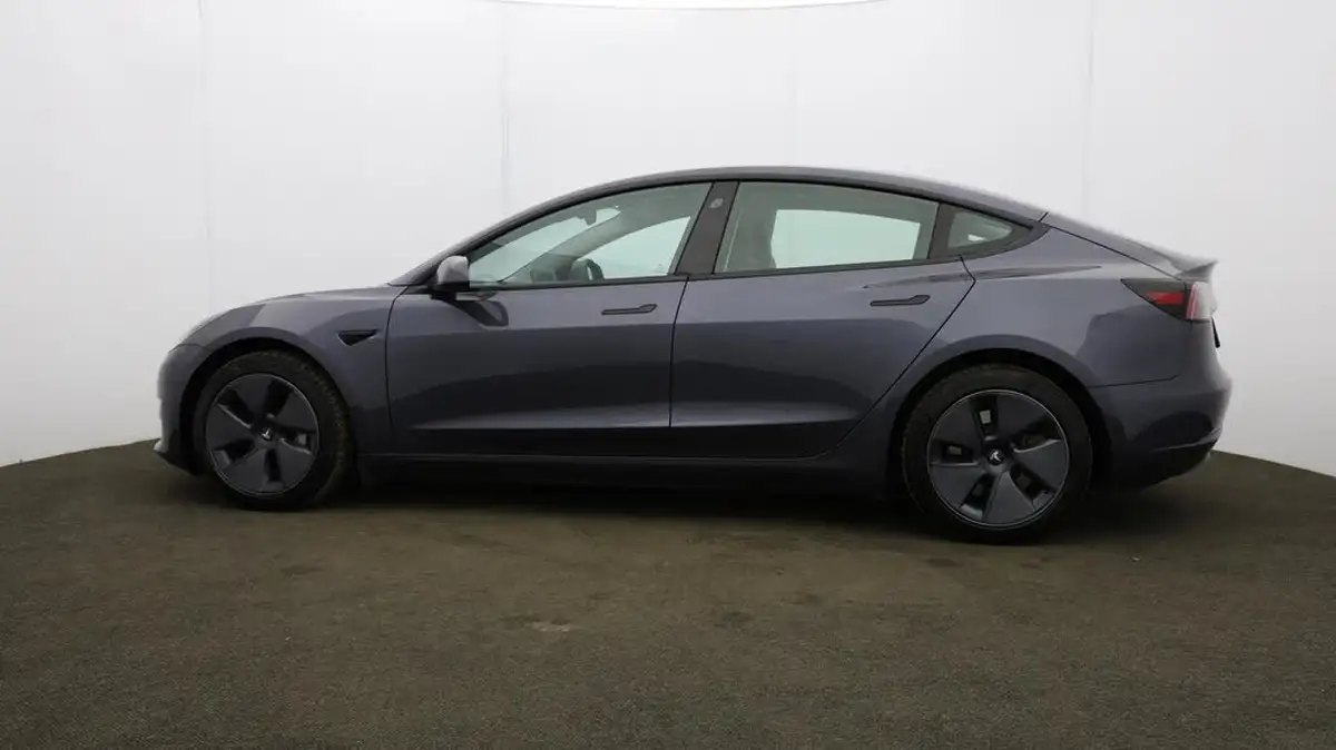 2023-tesla-model-3-e-long-range-346bhp-big-62