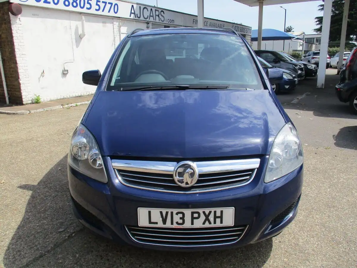 2013-vauxhall-zafira-16-exclusiv-big-7