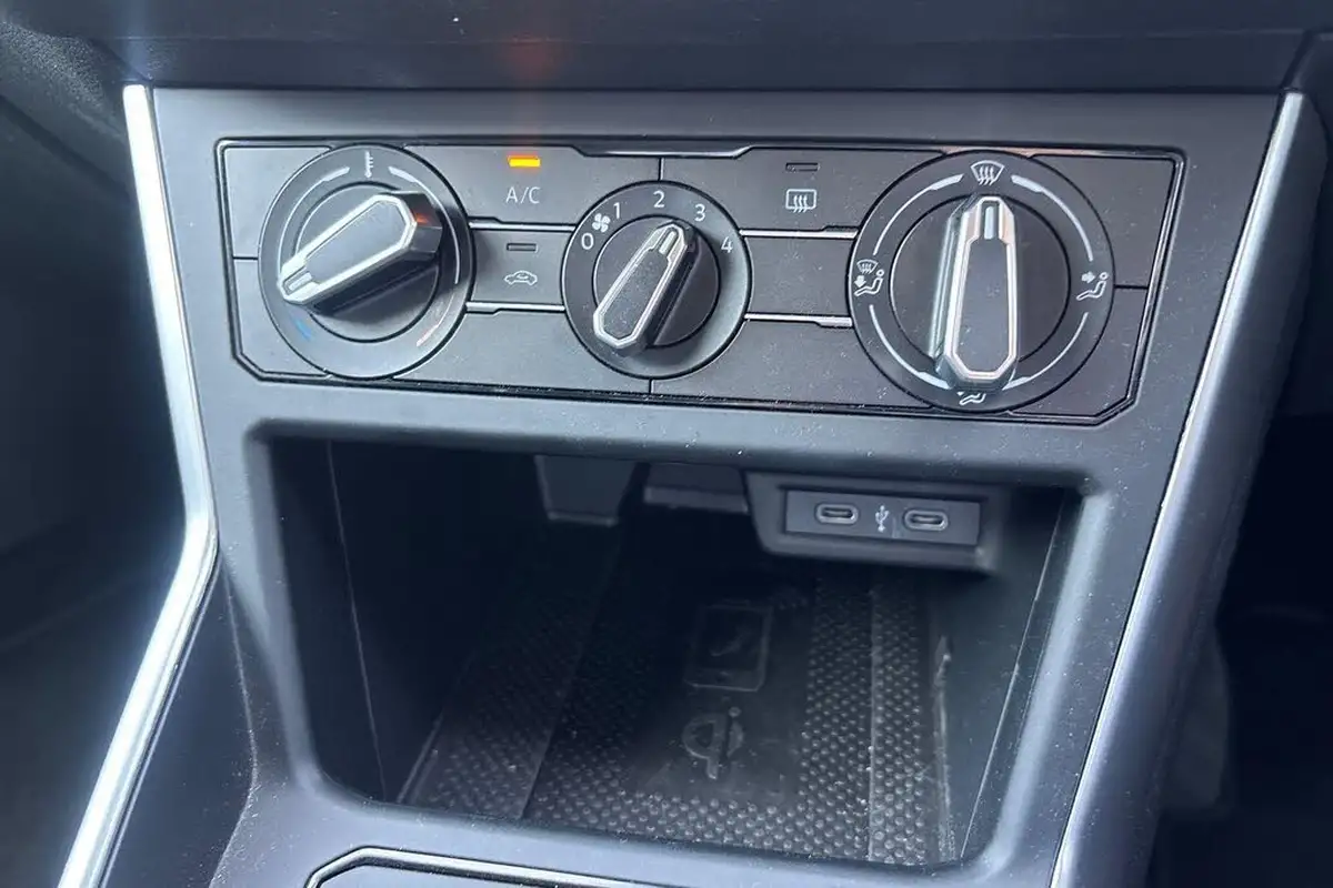 2024-volkswagen-polo-10-tsi-match-big-63