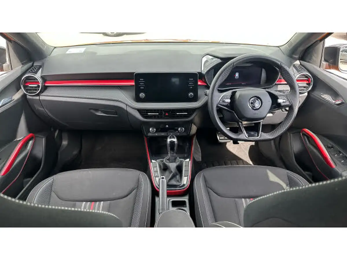 2023-skoda-fabia-10-tsi-monte-carlo-110ps-dsg-big-8