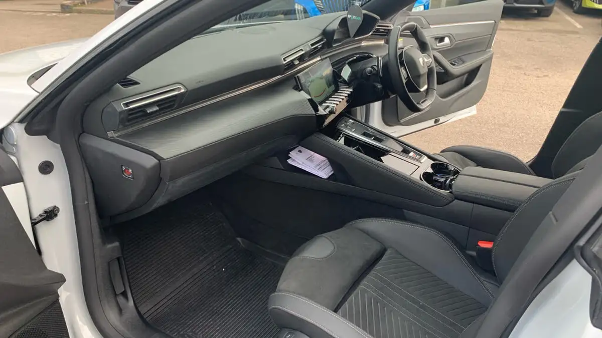2024-peugeot-508-12-puretech-gt-130ps-big-11