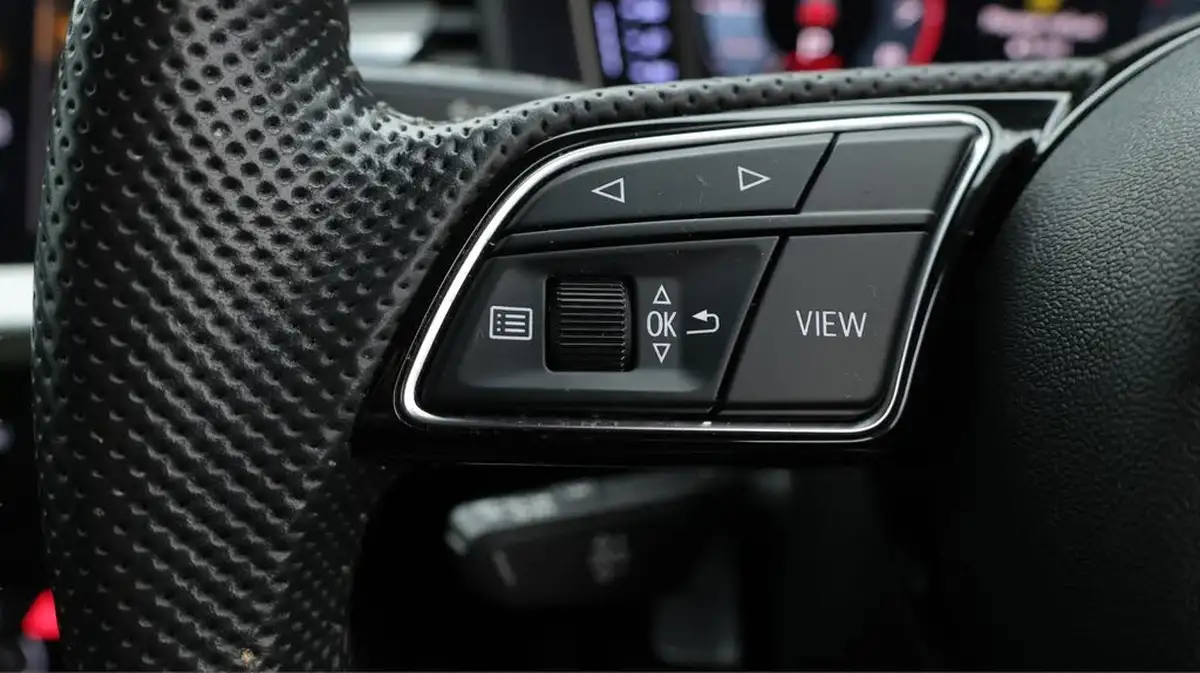 2019-audi-a1-10-30-tfsi-s-line-ss-tronic-big-22