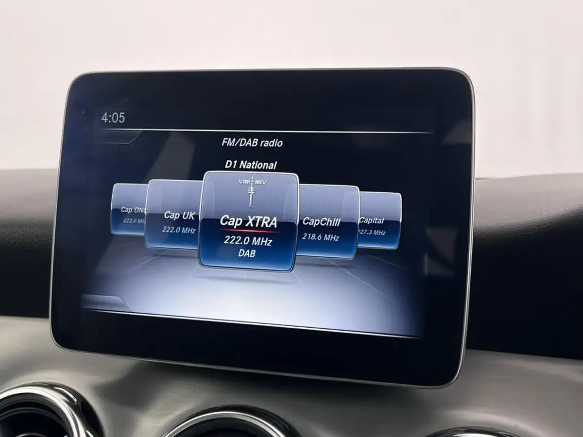 2018-mercedes-benz-gla-class-21d-gla-220d-amg-line-177ps-premium-plusss-big-28