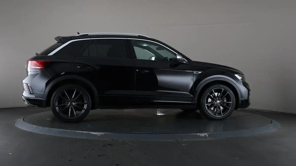 2021-volkswagen-t-roc-20-tsi-r-big-62