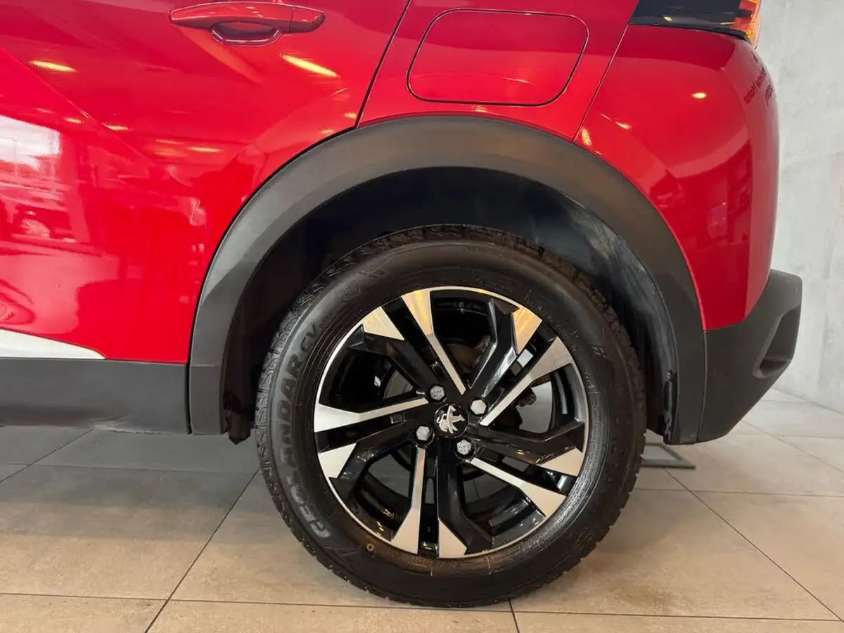 2022-peugeot-2008-suv-12-puretech-allure-premium-100bhp-big-16