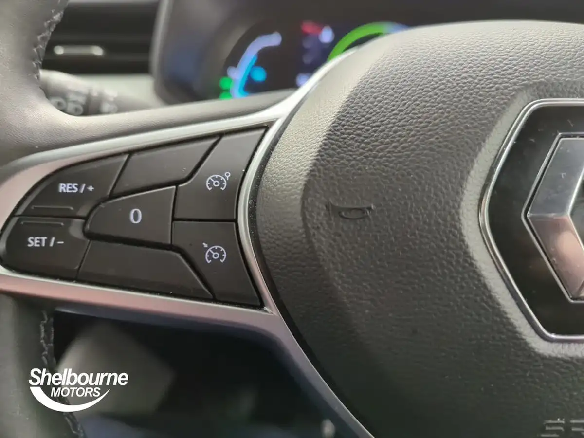2022-renault-clio-16-techno-big-23