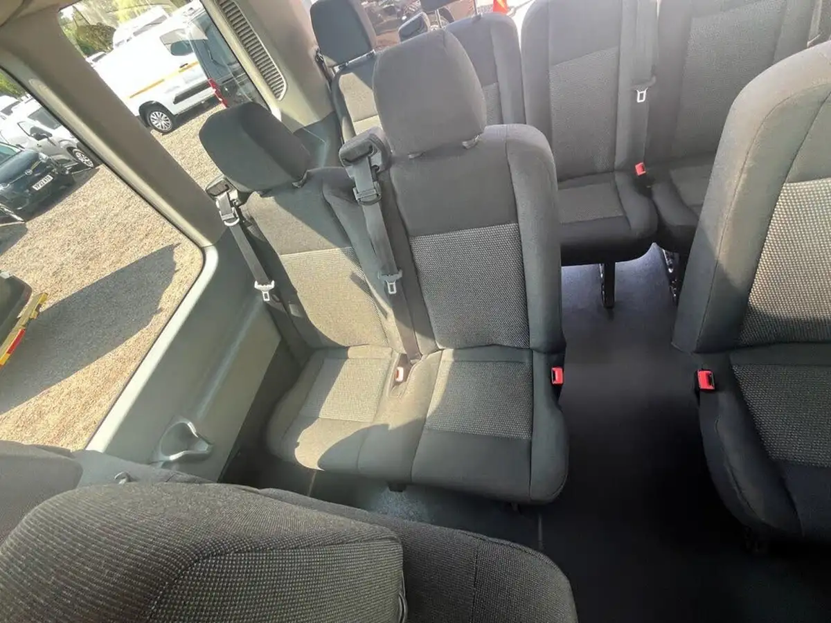 2017-ford-transit-22tdci-410-l3h2-155ps-14-big-23