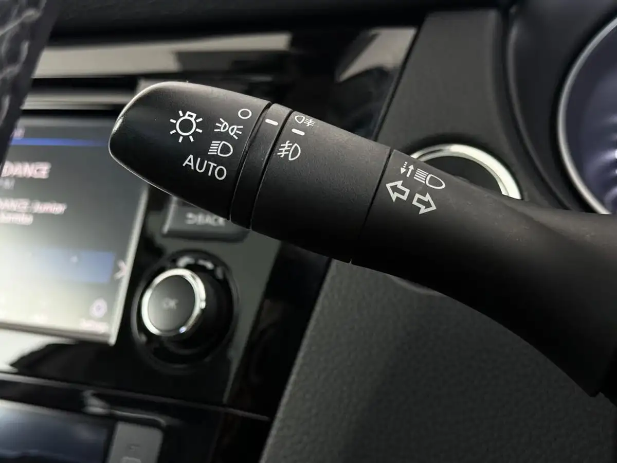 2021-nissan-qashqai-13-dig-t-n-motion-160ps-auto-big-24